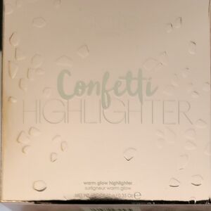 Ciaté Confetti Warm Glow Highlighter
